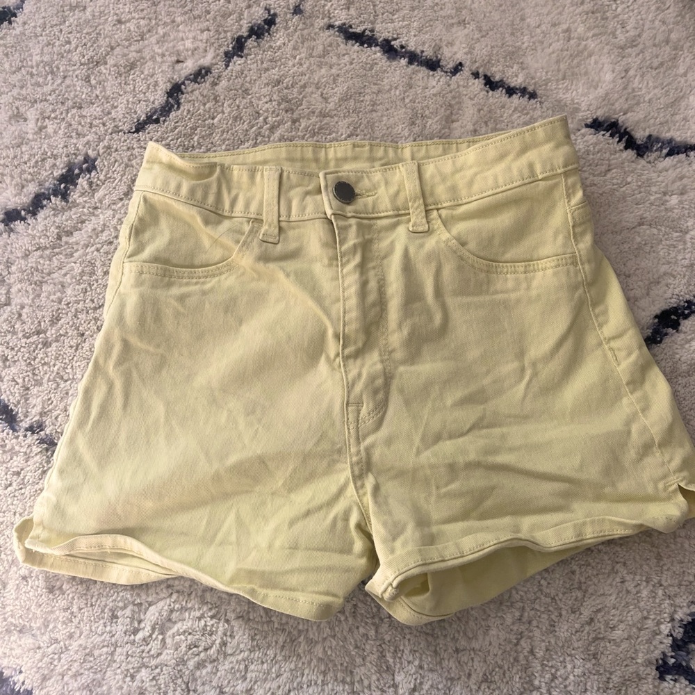 light yellow H&M jean shorts size 2